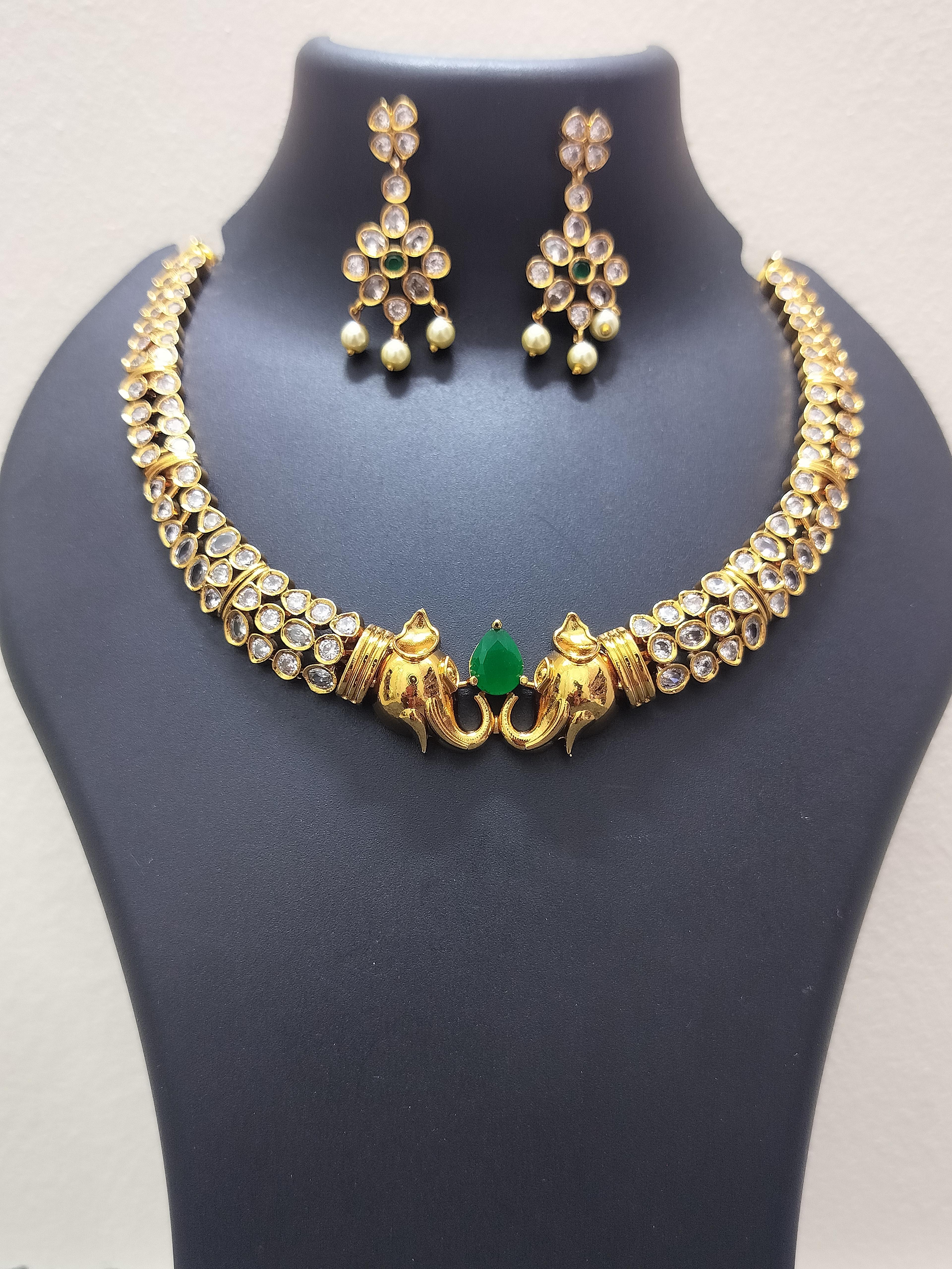 Traditional elemphant design green pendant - product media