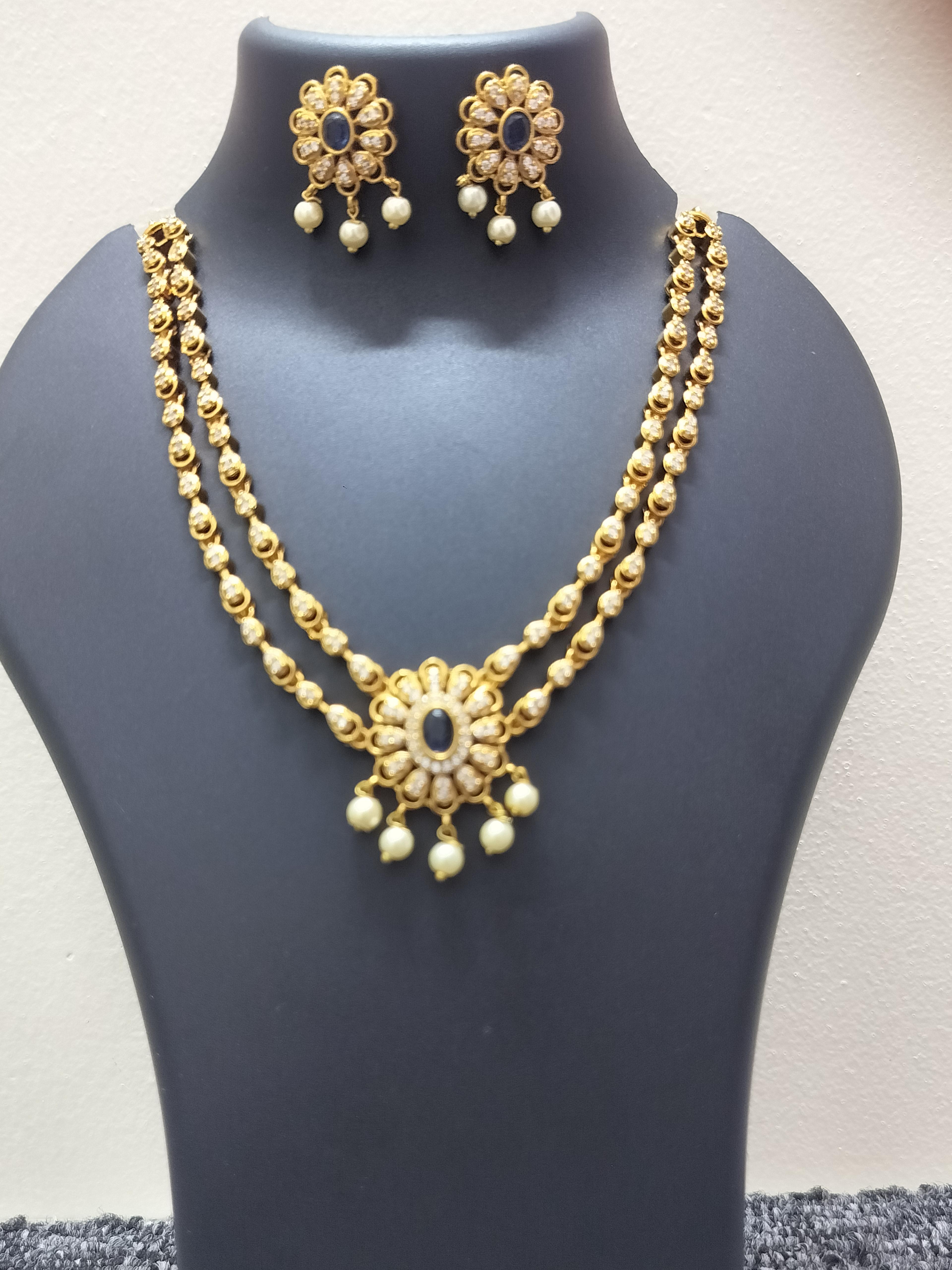 Luxury double chain,traditional pearl drop - product media
